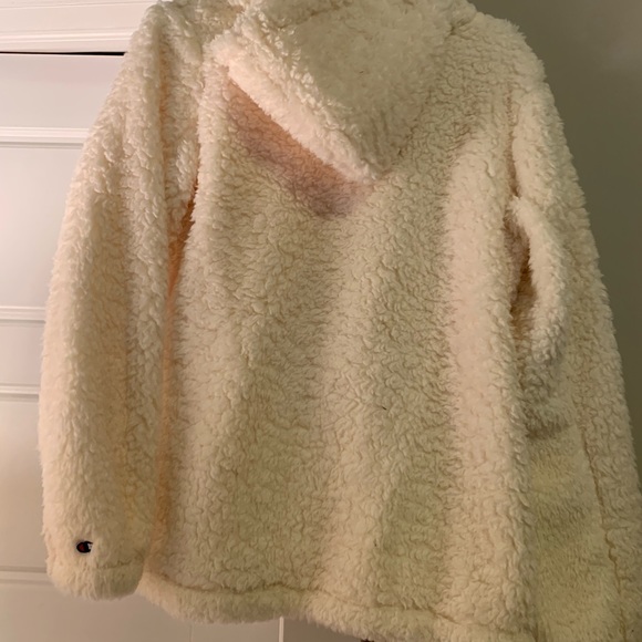 Champion Hoodie Sherpa Teddy: Women’s Medium Cream Pocket Pull Over NWT - Picture 3 of 6